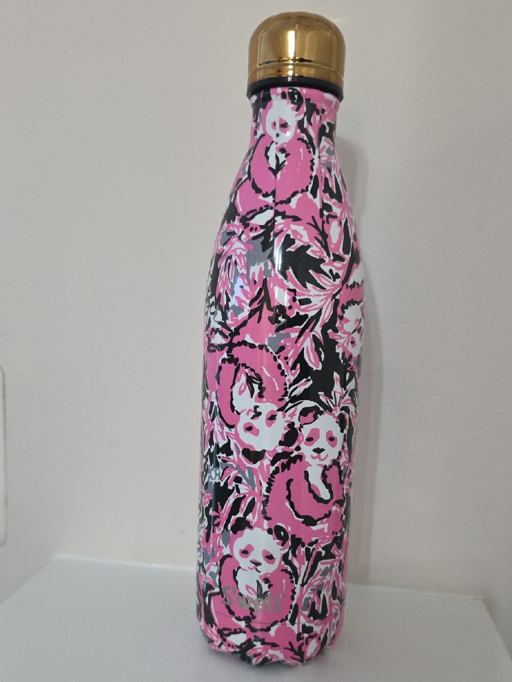 Lilly Pulitzer Pink Floral Stainless Water Bottle with Gold Cap